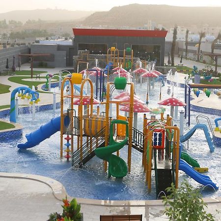 Amaaria Aquapark Resort Villas & Chalet 리야드 외부 사진